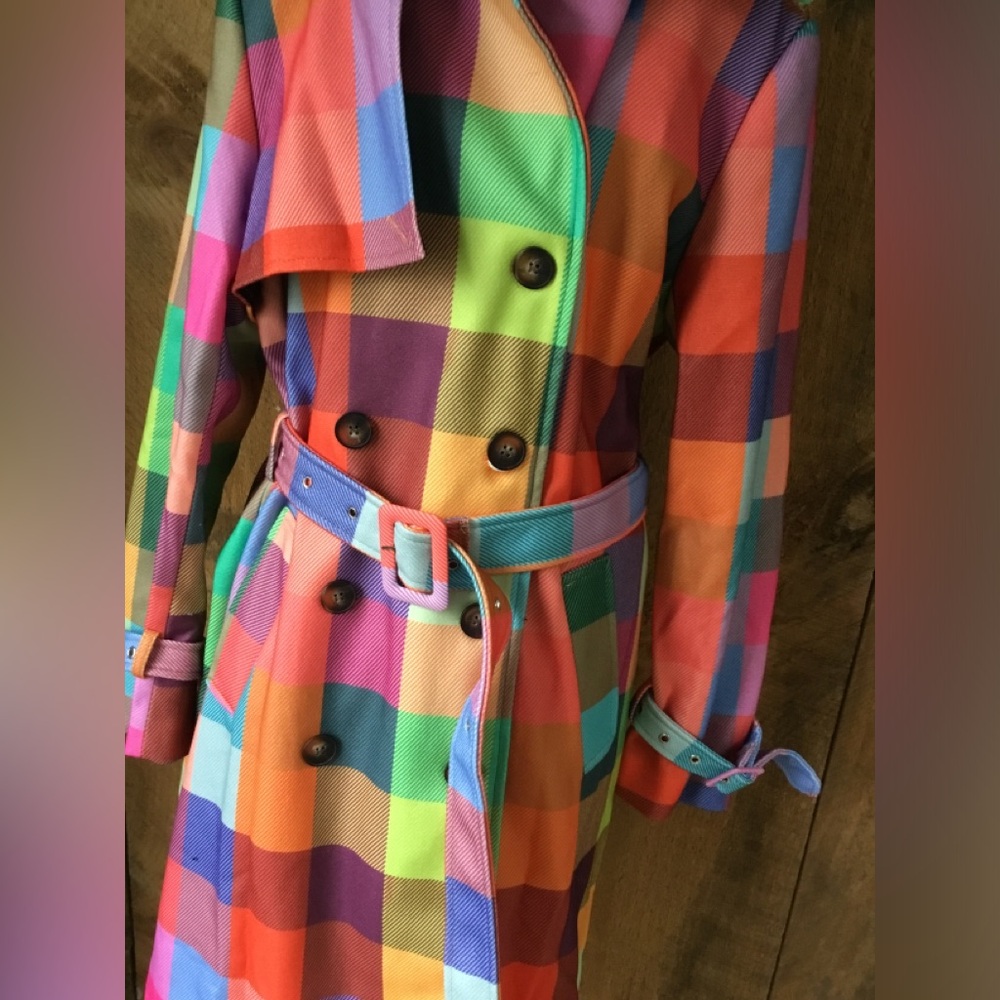 Colorful Raincoat - Picture 4 of 4